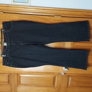 •🆕 St. John's Bay Quality Apparel Stylish Stretch Bootcut Leg Dark Blue Jeans